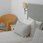 Benois Hotell 4*