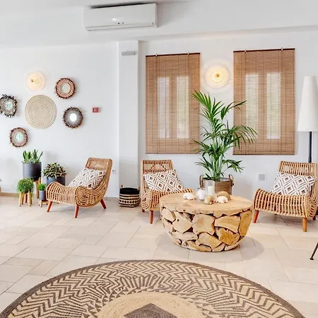 Hotel Benois 4*