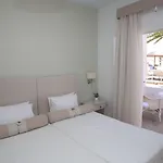 Hotel Benois 4*