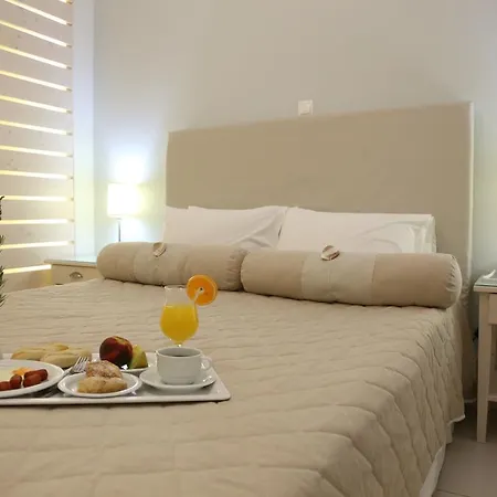 Benois Hotel 4*